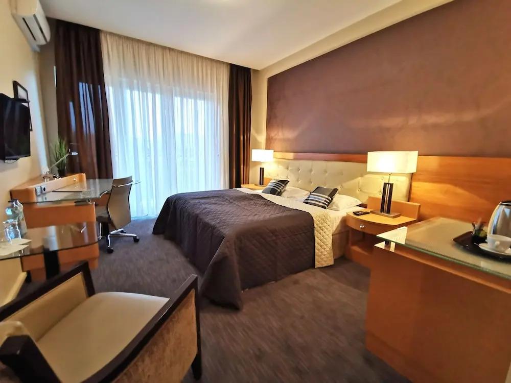hotel image 24