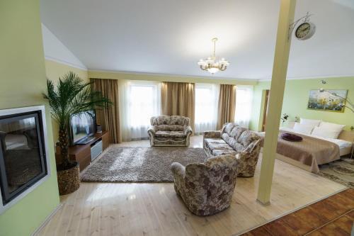 hotel image 13