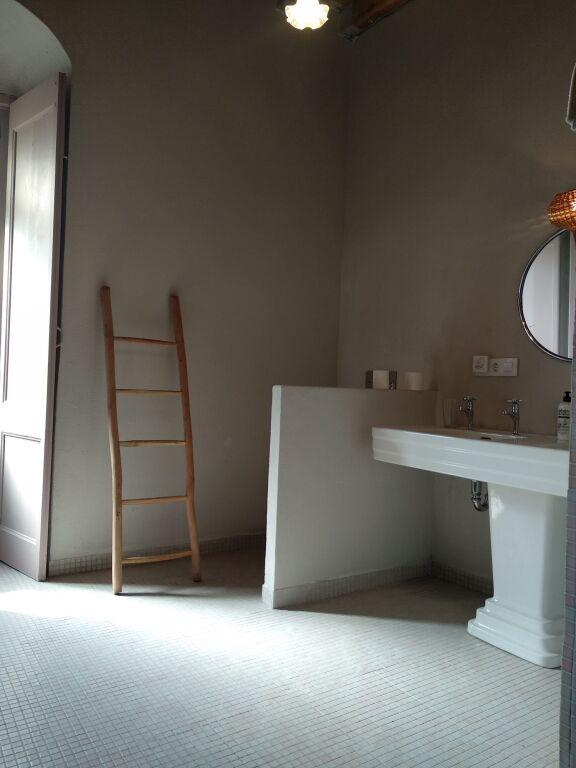 hotel image 39
