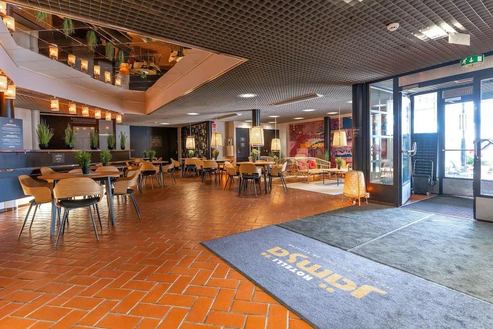 hotel image 14