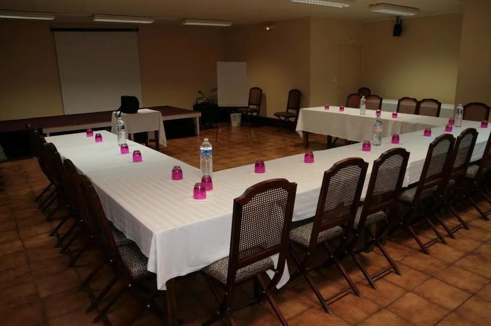 hotel image 16