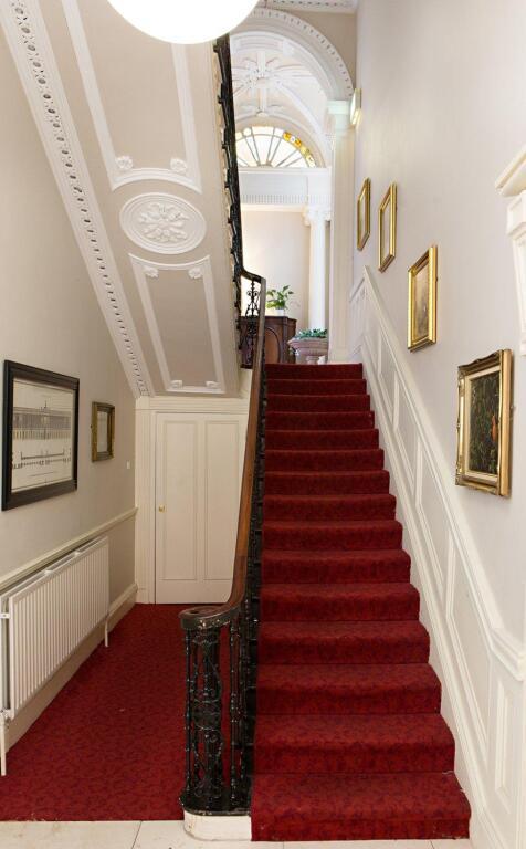 hotel image 16