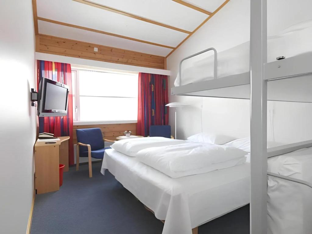 hotel image 8