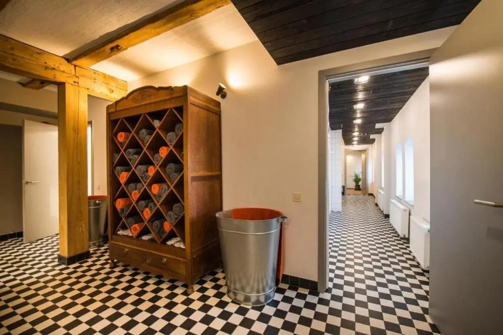 hotel image 16