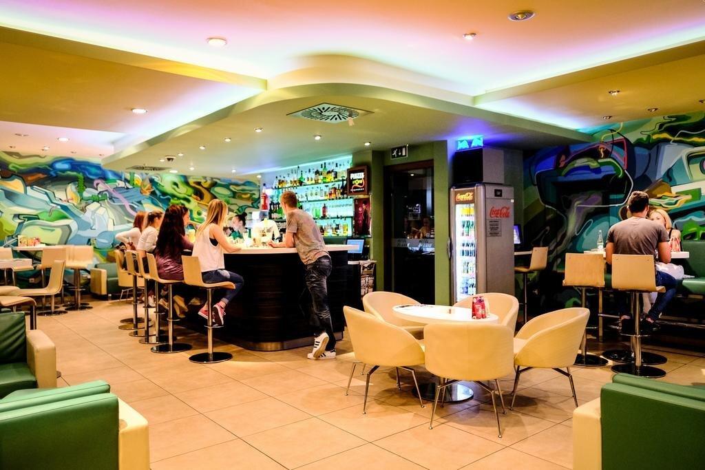 hotel image 8