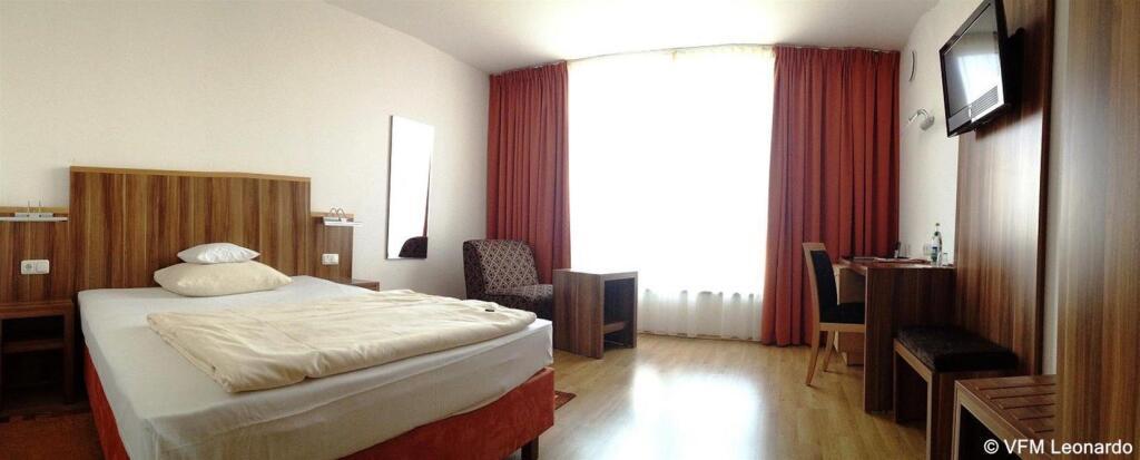 hotel image 16