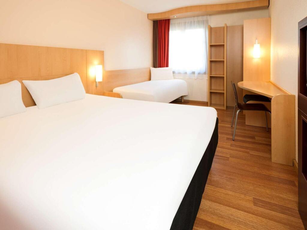hotel image 18
