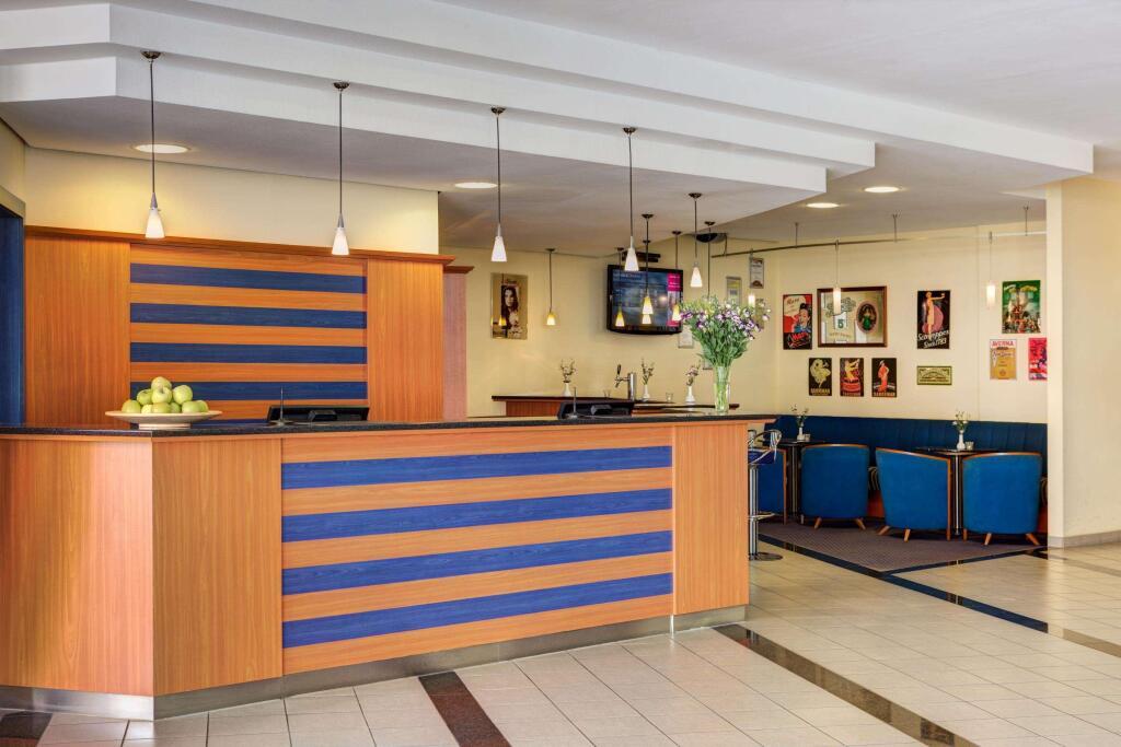 hotel image 13