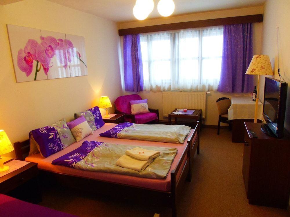 hotel image 13