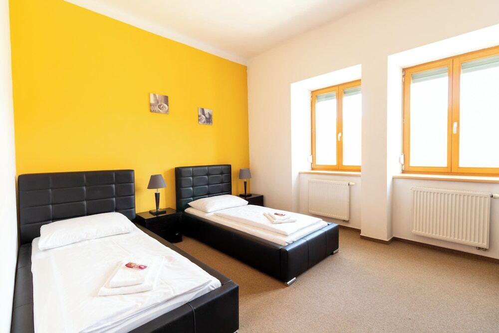 hotel image 16
