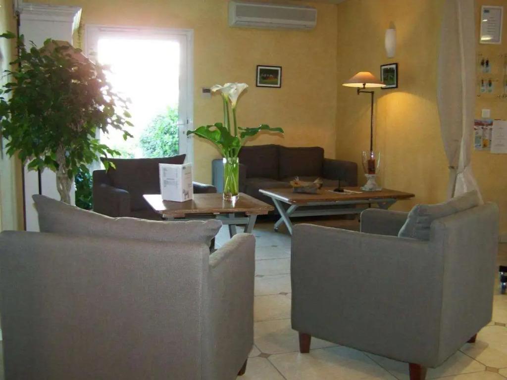 hotel image 10