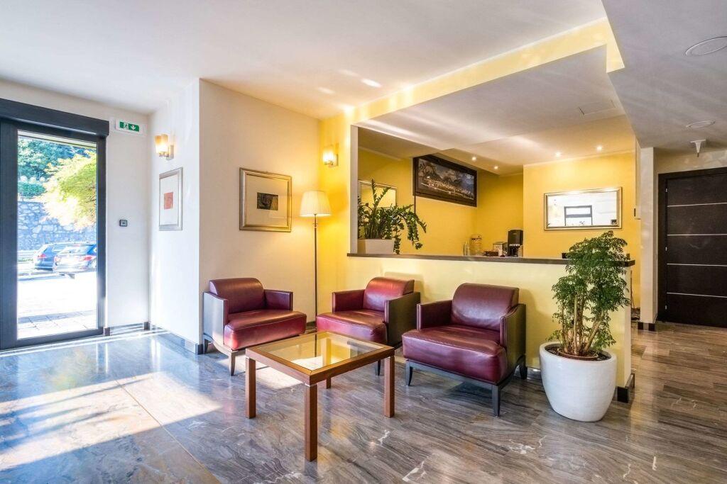 hotel image 11