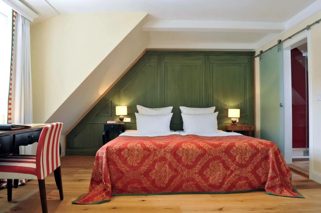 hotel image 13