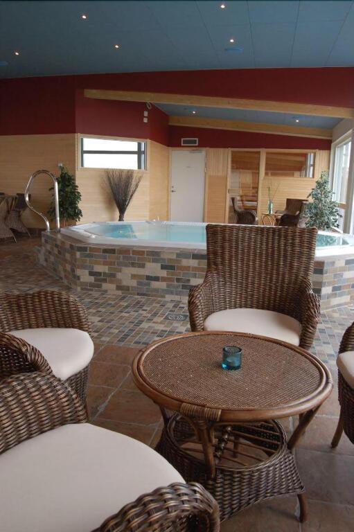 hotel image 10
