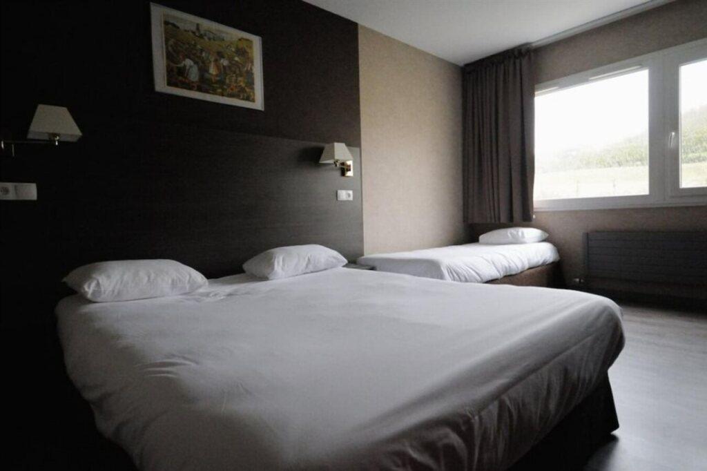 hotel image 12