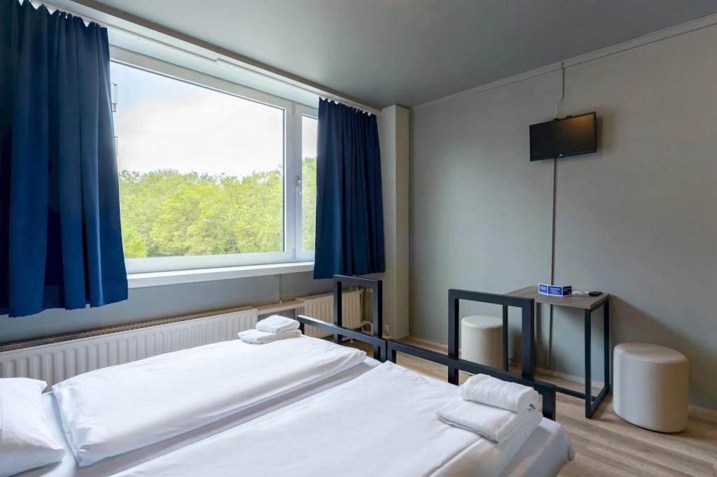 hotel image 8