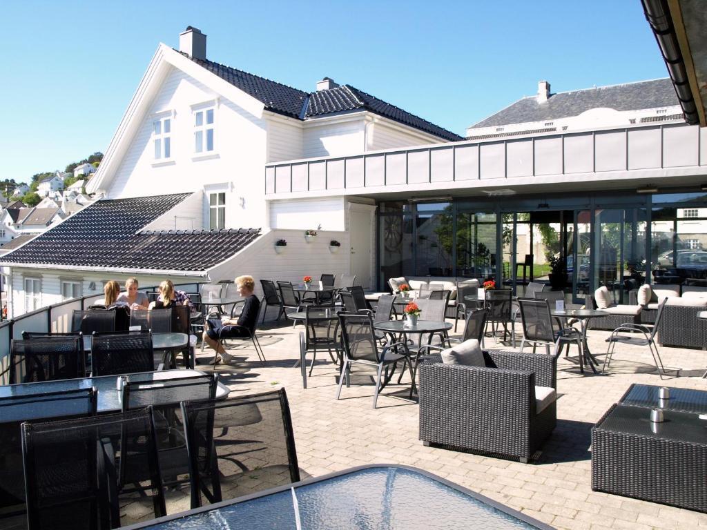 hotel image 9