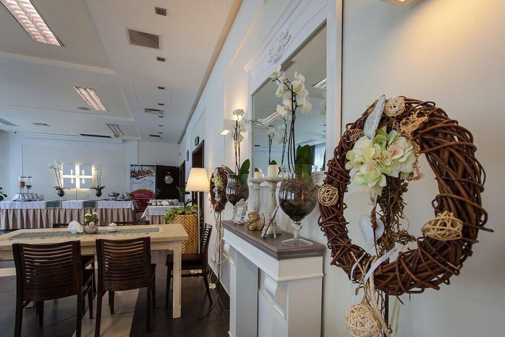 hotel image 30