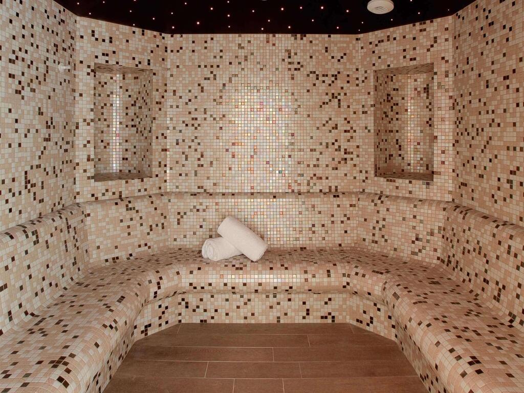 hotel image 39