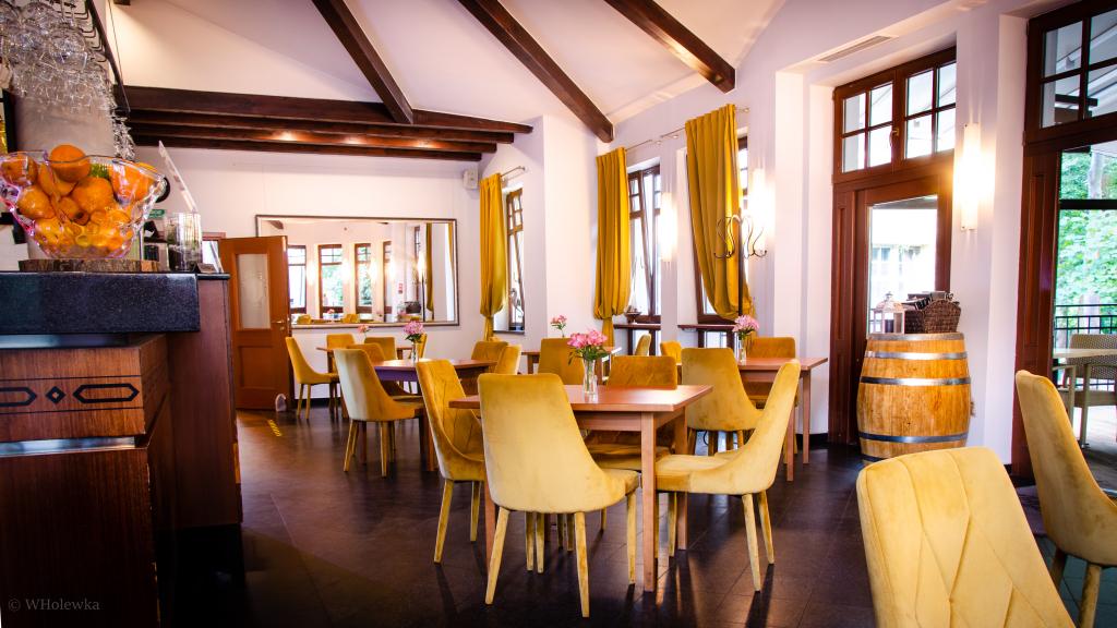 hotel image 11