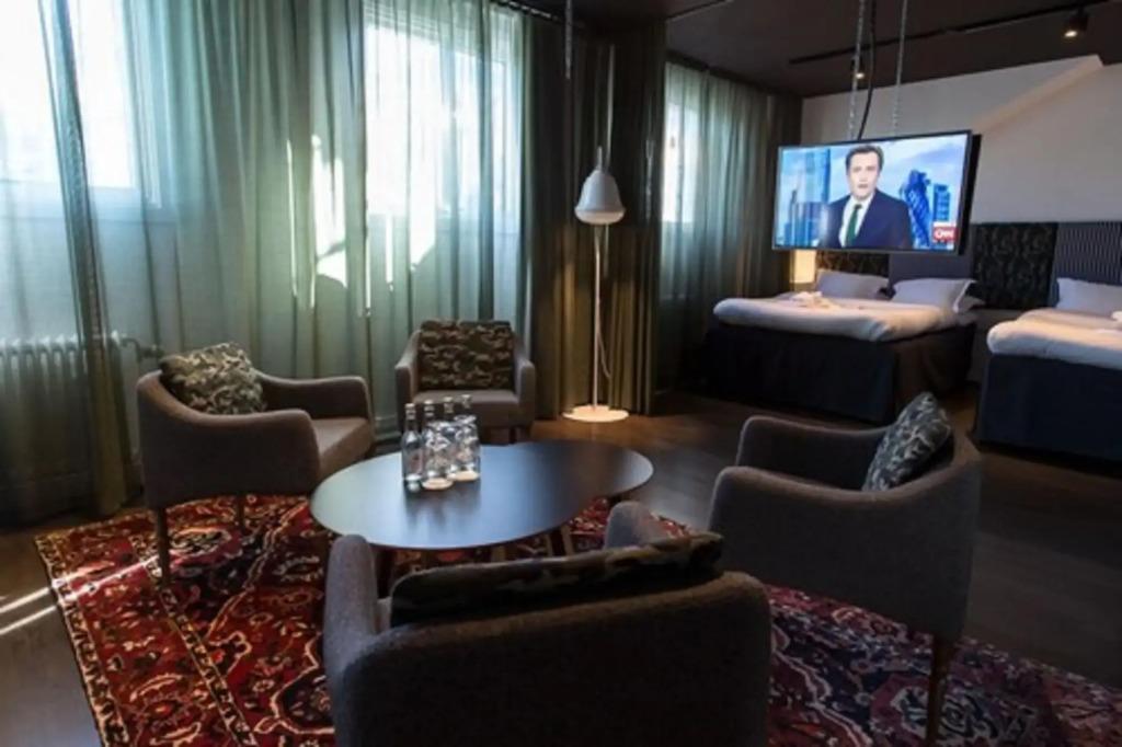 hotel image 10