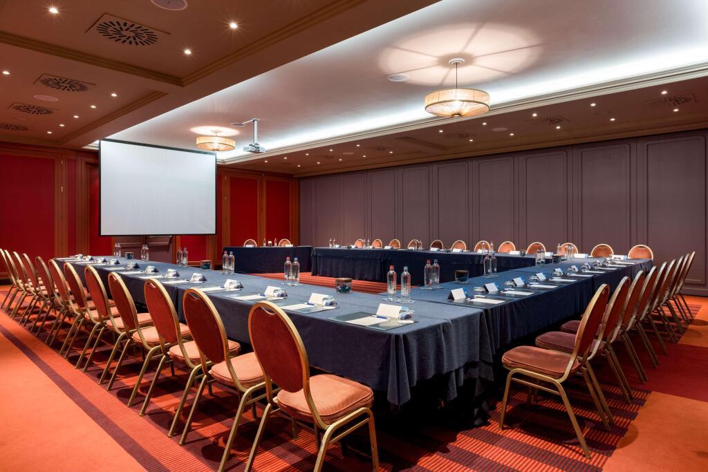 hotel image 10