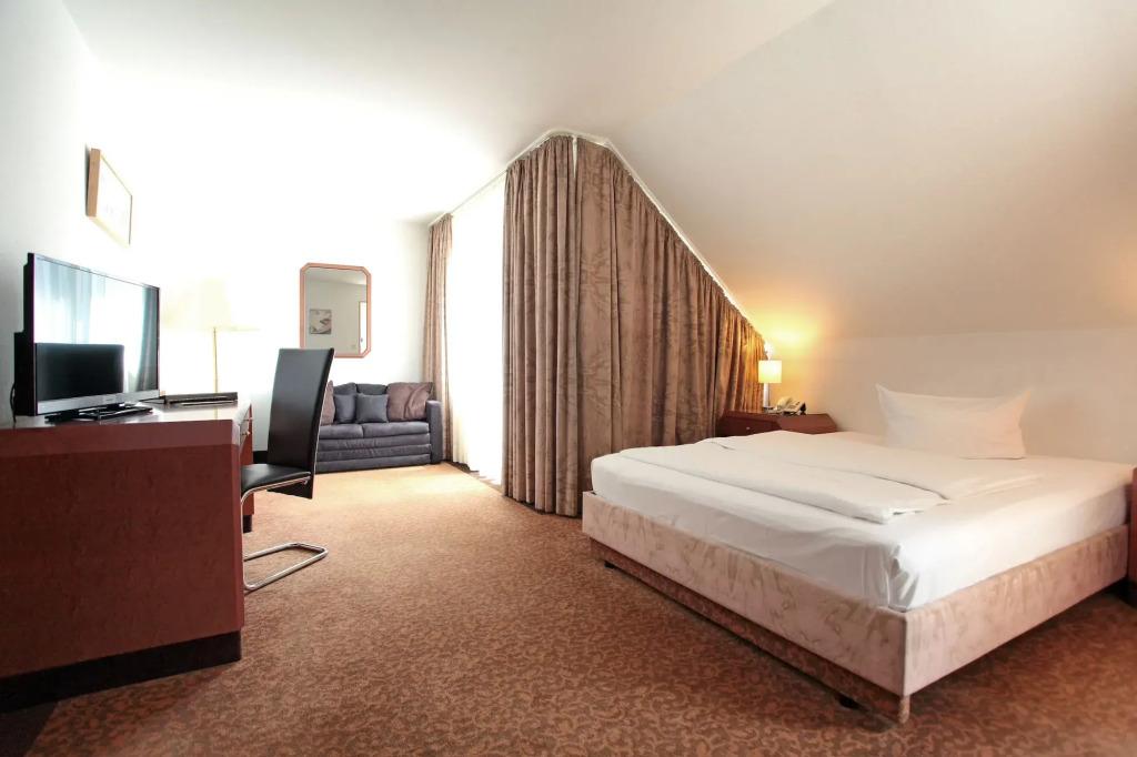 hotel image 16