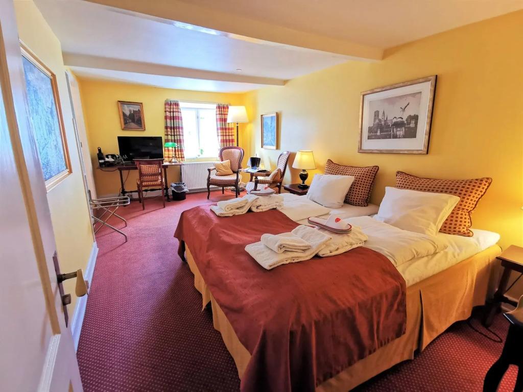 hotel image 16