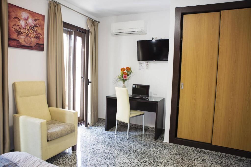hotel image 11