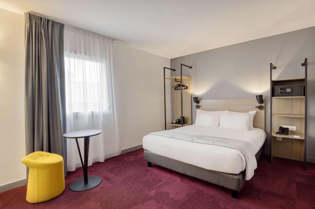 hotel image 12