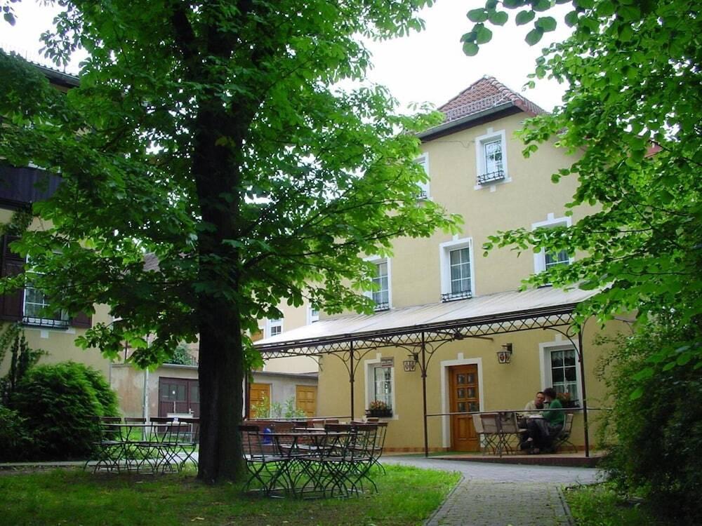 hotel image 8