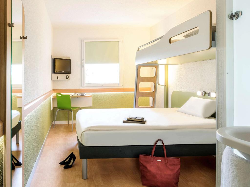 hotel image 16