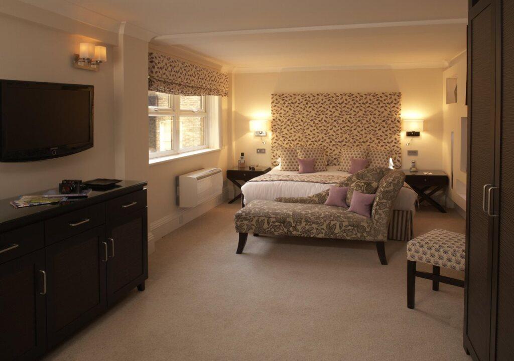 hotel image 8