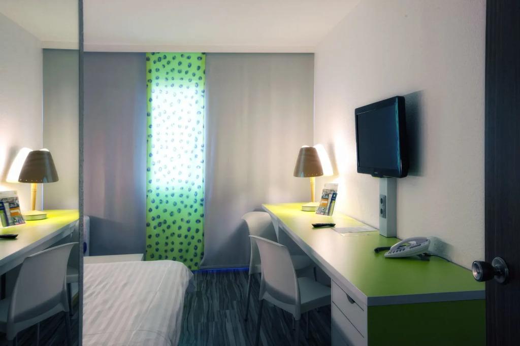 hotel image 43
