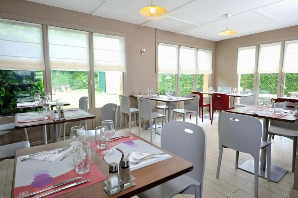hotel image 10