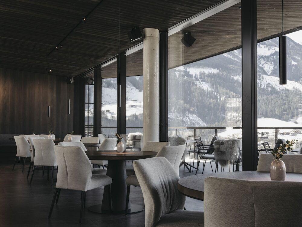 hotel image 32