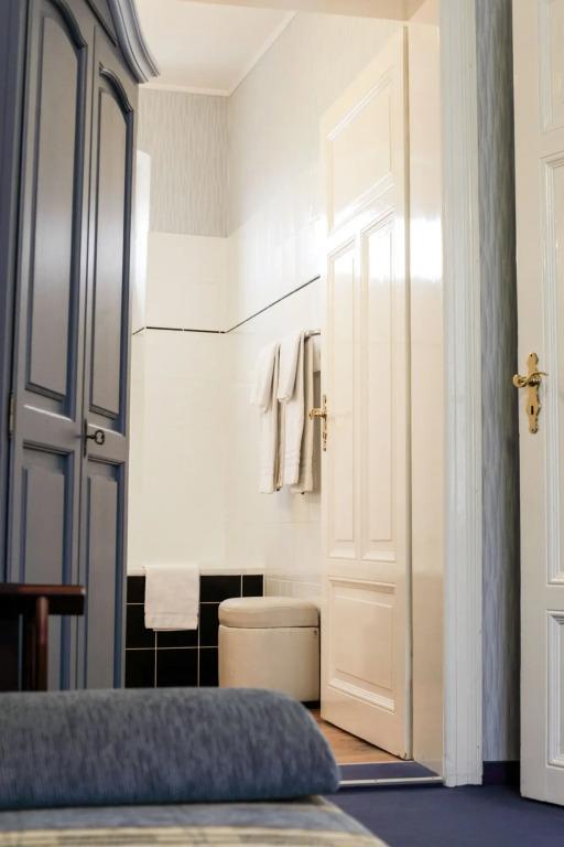 hotel image 32