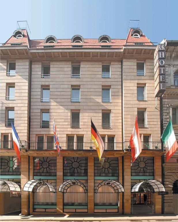 hotel