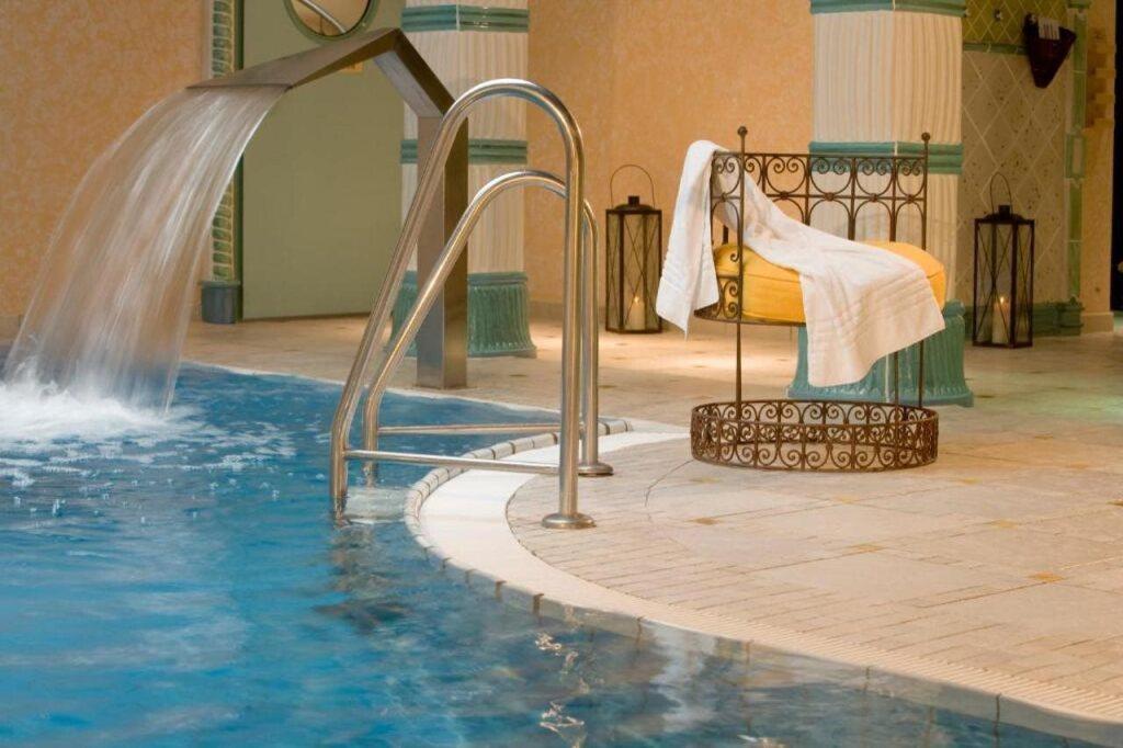 hotel image 9