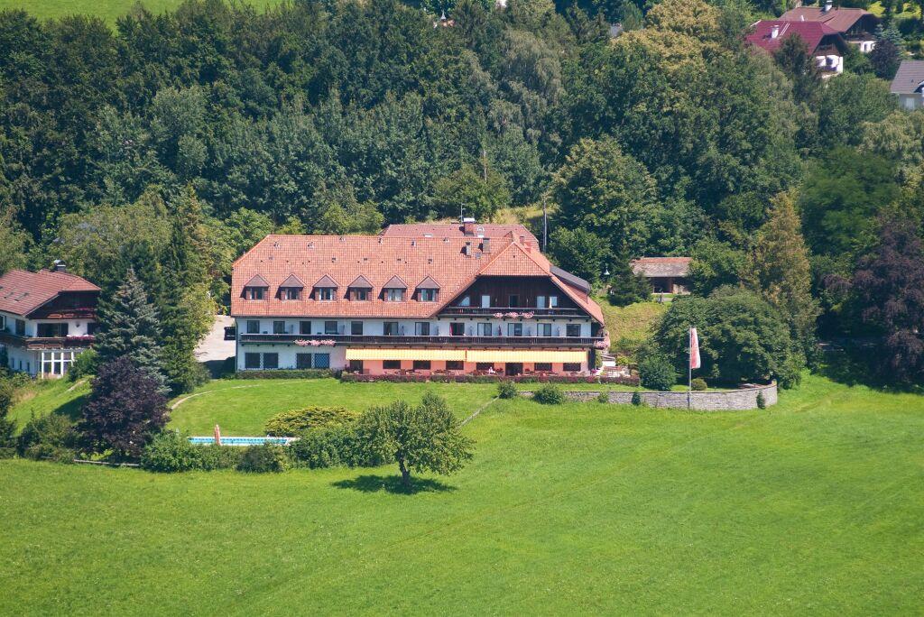 hotel image 9