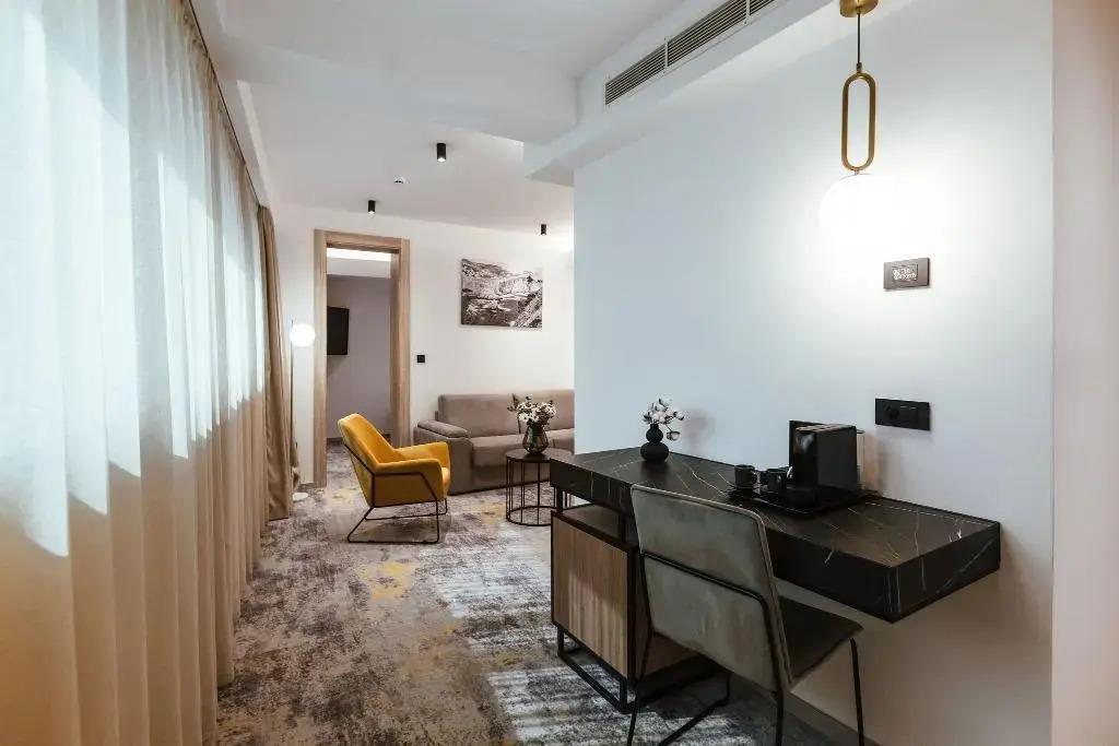 hotel image 10