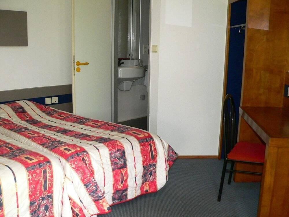 hotel image 13