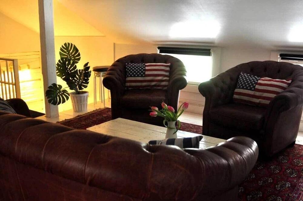 hotel image 10