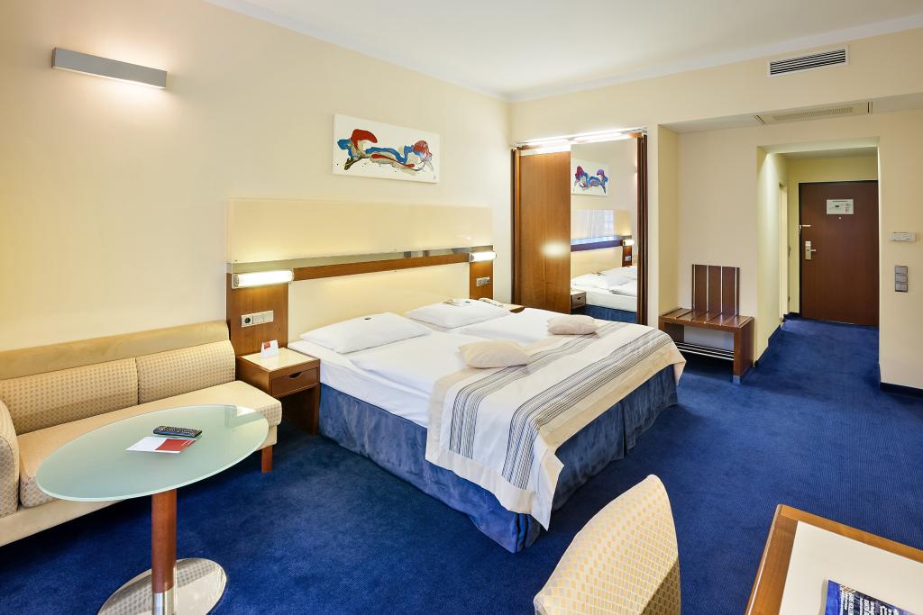 hotel image 13