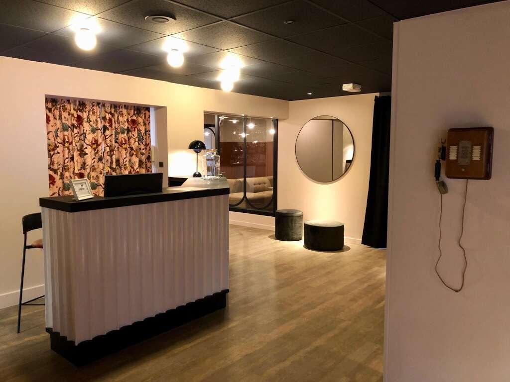 hotel