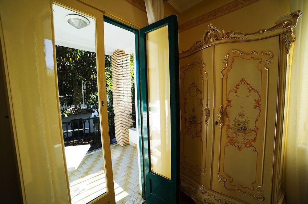 hotel image 39
