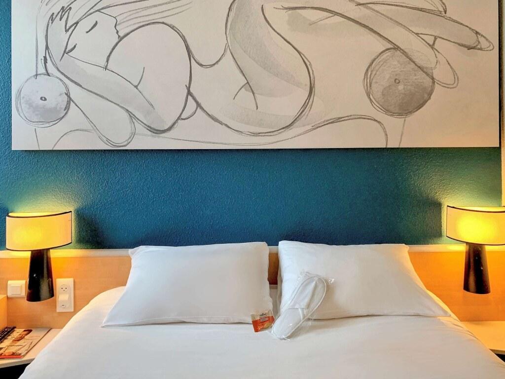 hotel image 16