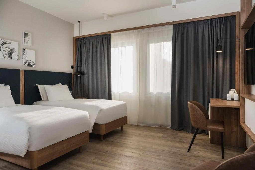 hotel image 16