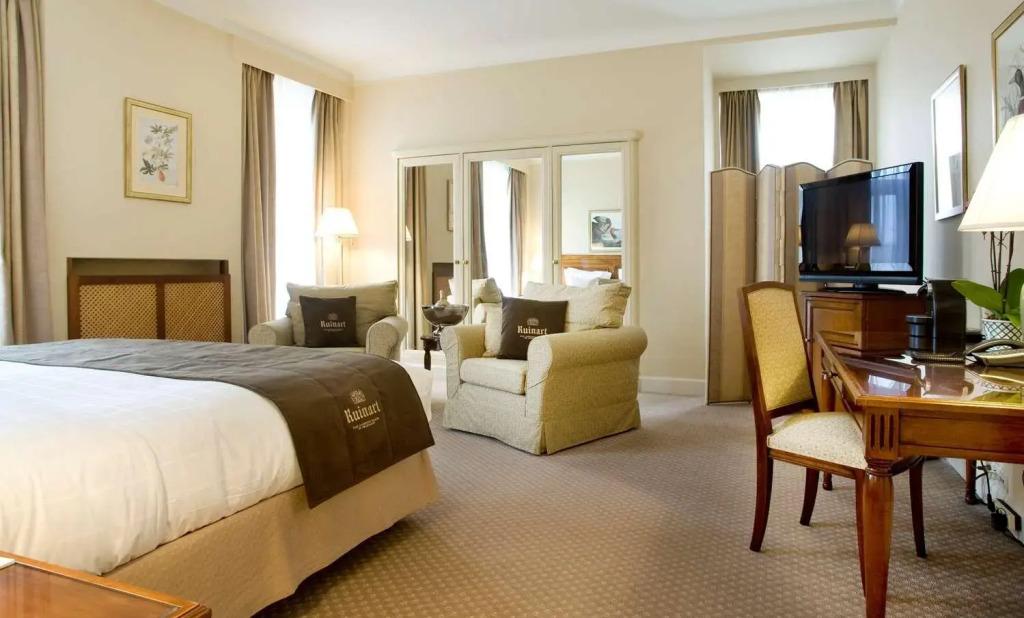 hotel image 32