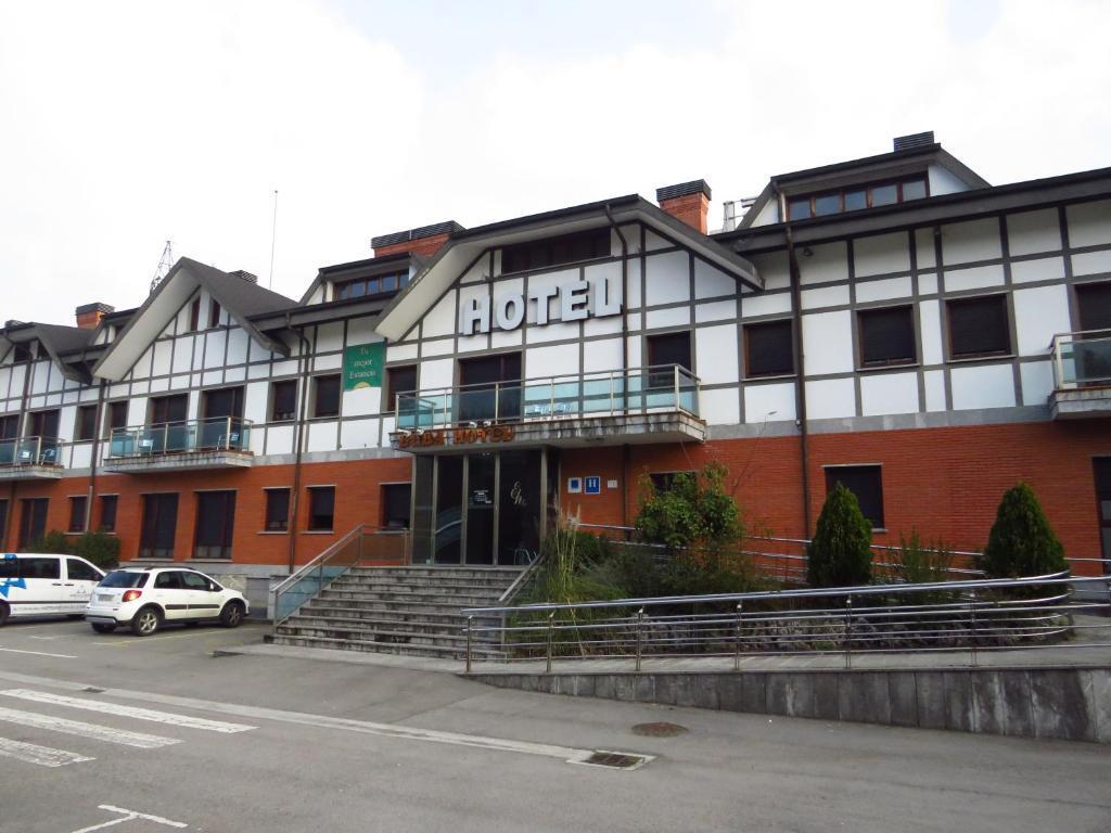 hotel image 11